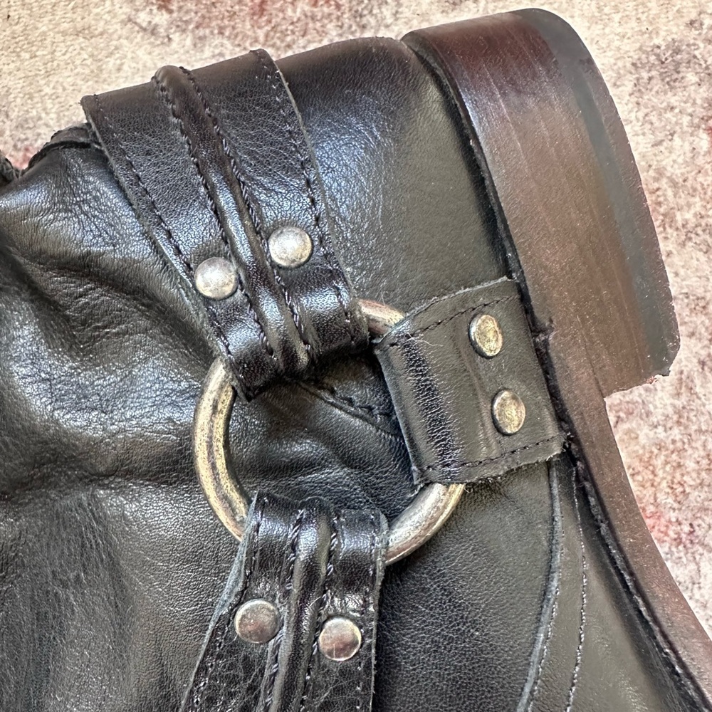 Frye Maxine Trapunto Shortie Black Leather Boot sz 8.5 - Picture 12 of 15